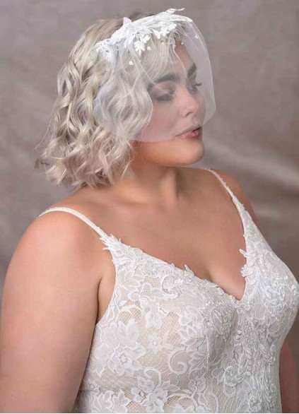 Onetaow Kalena Veil Onetaow Kalena Veil
