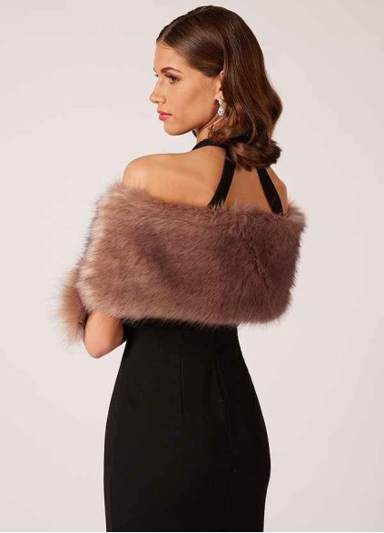 Onetaow Sincerity Faux Fur Wrap Onetaow Sincerity Faux Fur Wrap