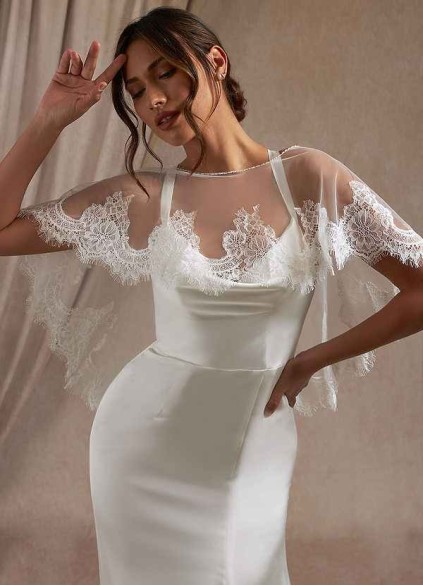 Onetaow Delight Lace Tulle Wrap