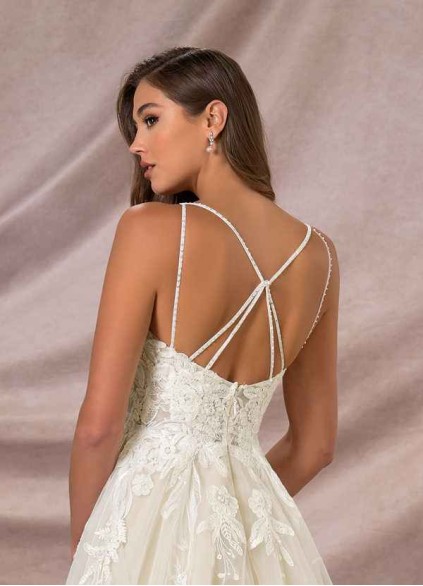 Onetaow Lorenza BG Onetaow Lorenza BG