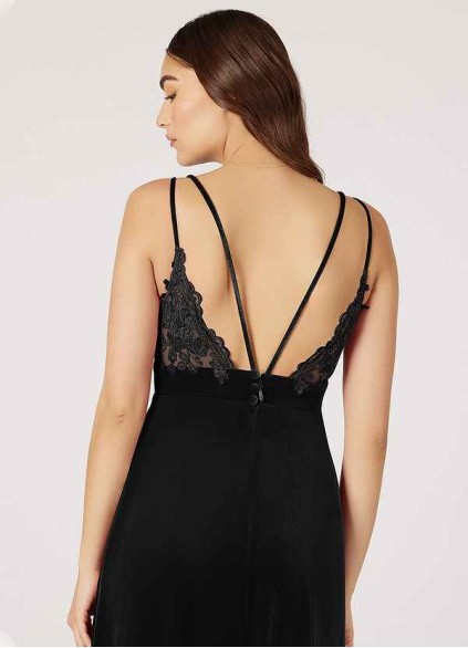 Onetaow Hapa Velvet Dress Onetaow Hapa Velvet Dress