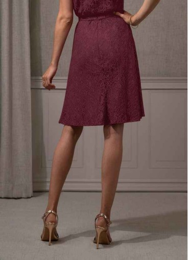 Onetaow Asher Skirt