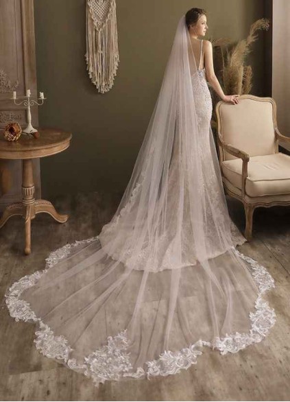 Maria Veil Maria Veil
