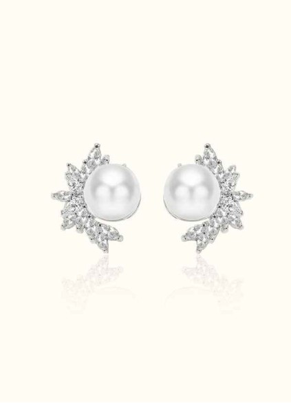 Elle Crystal and Pearl Statement Earrings Elle Crystal and Pearl Statement Earrings