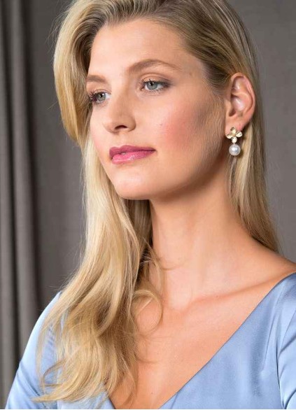 Clover and Pearl Drop Earrings Clover and Pearl Drop Earrings
