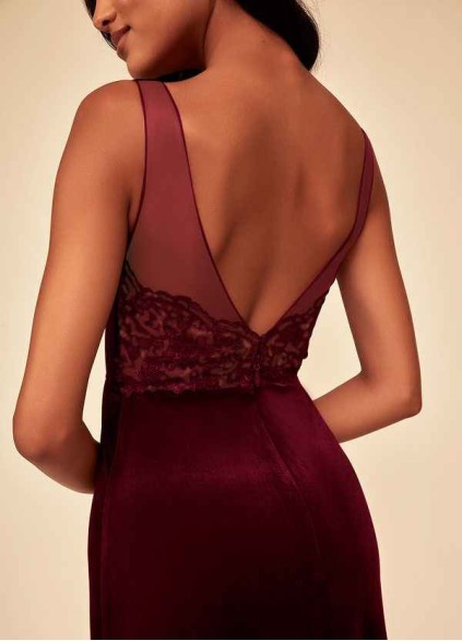 Onetaow Verona Velvet Dress