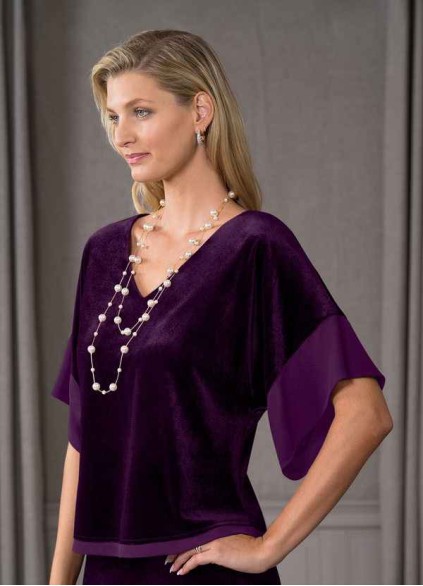 Onetaow Fianna Velvet Blouse
( Final Sale ) Onetaow Fianna Velvet Blouse
( Final Sale )