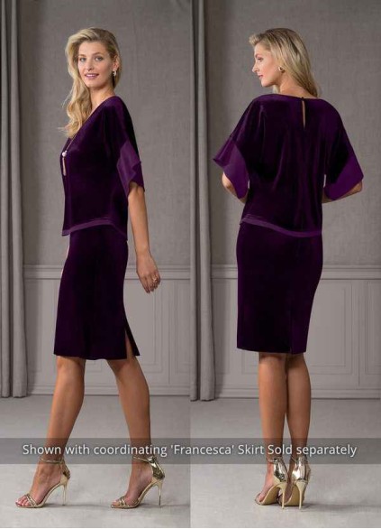 Onetaow Fianna Velvet Blouse
( Final Sale ) Onetaow Fianna Velvet Blouse
( Final Sale )