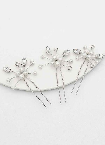 Pearl and Crystal Cluster Comb Set Pearl and Crystal Cluster Comb Set