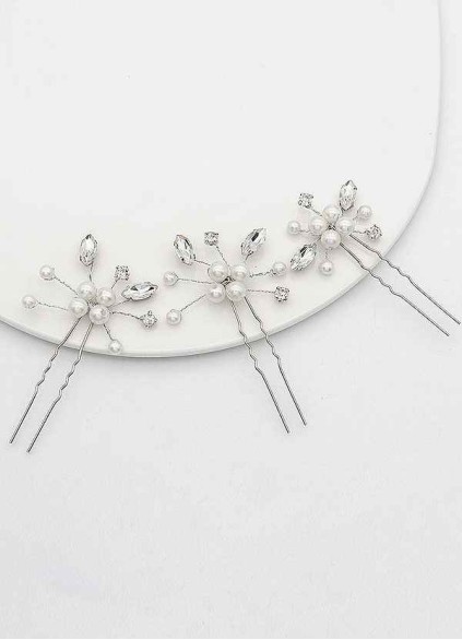 Pearl and Crystal Cluster Comb Set Pearl and Crystal Cluster Comb Set