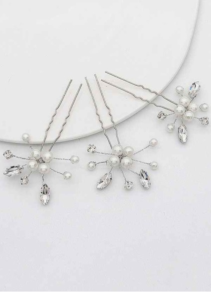 Pearl and Crystal Cluster Comb Set Pearl and Crystal Cluster Comb Set